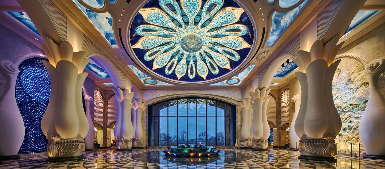 Wanda Vista Qingdao Movie Metropolis Hotell Exteriör bild